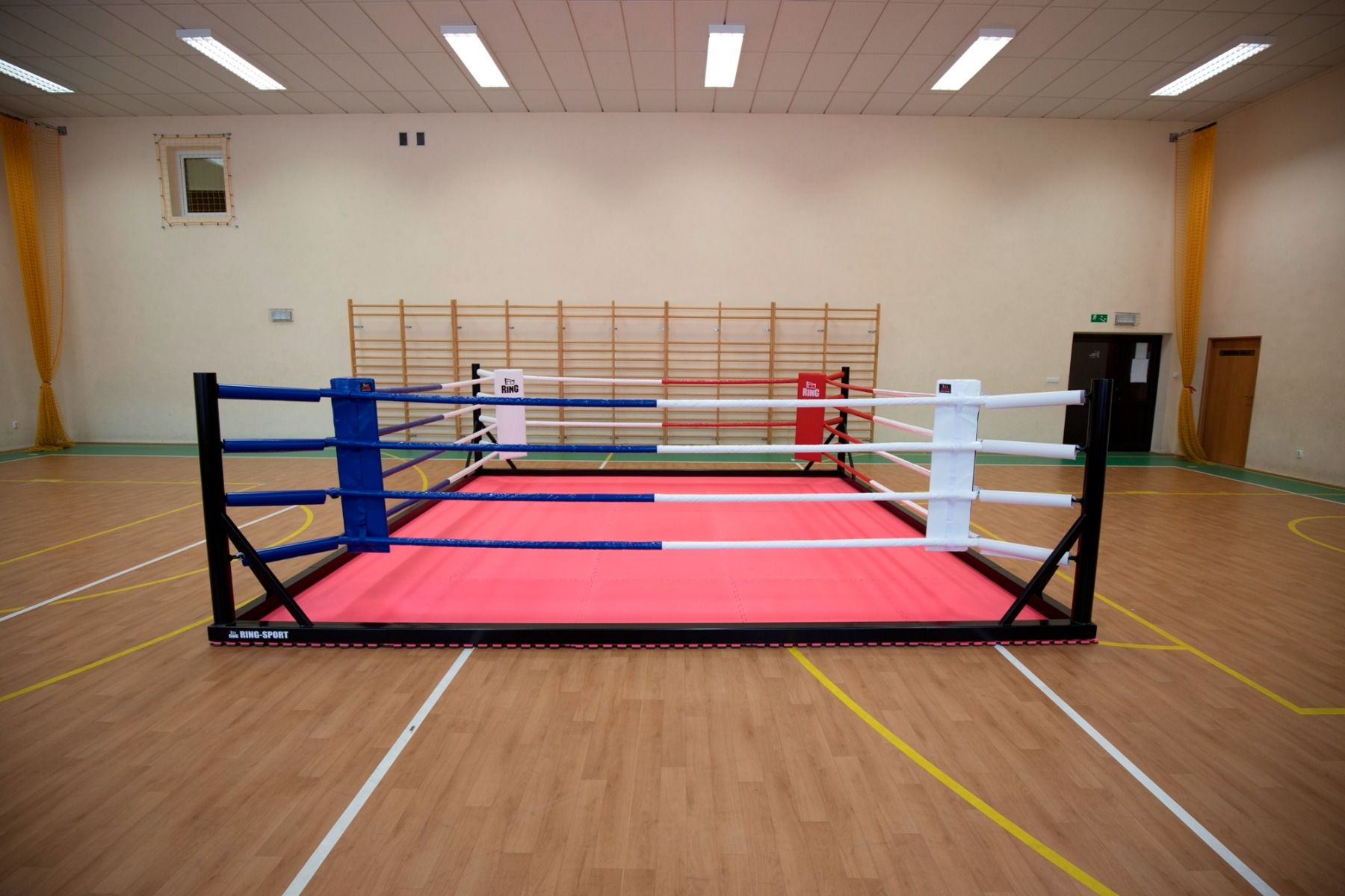 Boxring padlóra / különböző méretekben Ring Sport